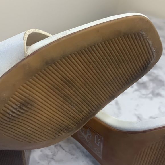 90's Y2K Chunky Heel, Square Toe Ankle Strap Heel in size 8.5 ASOS - Picture 13 of 16